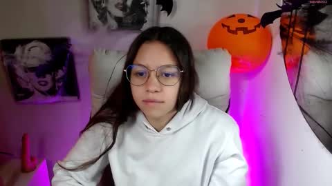 Samantha online show from October 29, 2025, 3:14 pm