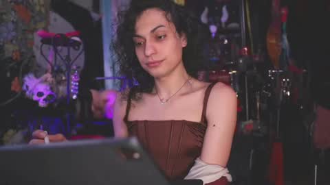 Samantha SayTen online show from October 24, 2025, 2:46 pm