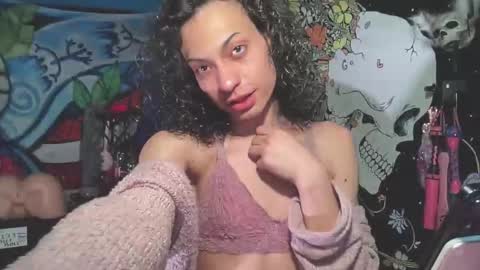 Samantha SayTen online show from December 17, 2025, 8:59 pm