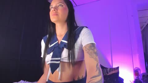 Snapshot of samanthawestx chatting on October 14, 2025, 9:48 pm Sam online show from October 14, 2025, 9:48 pm