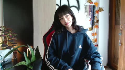 Snapshot of samantx chatting on February 13, 2025, 6:05 pm lil sam online show from February 13, 2025, 6:05 pm