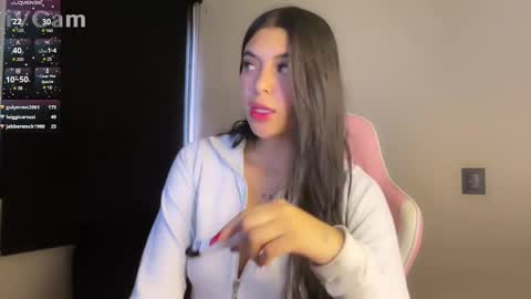 Snapshot of samara_lam chatting on January 9, 2025, 8:22 pm Sammy  online show from January 9, 2025, 8:22 pm