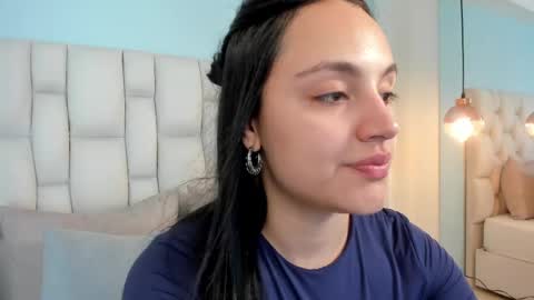 Snapshot of samara_star_ chatting on May 1, 2026, 7:18 pm Samara Star online show from May 1, 2026, 7:18 pm