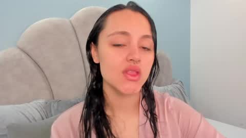 Snapshot of samara_star_ chatting on May 3, 2026, 8:48 pm Samara Star online show from May 3, 2026, 8:48 pm
