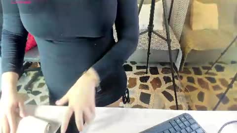 Samara online show from June 18, 2026, 4:57 am