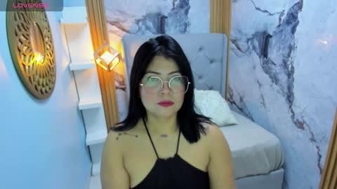 Snapshot of samaralee3 chatting on February 9, 2026, 12:42 pm samaralee3 online show from February 9, 2026, 12:42 pm