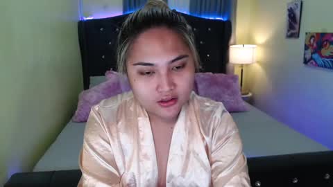 Snapshot of samaralovets chatting on December 21, 2024, 5:51 pm samara online show from December 21, 2024, 5:51 pm