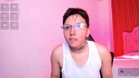 Snapshot of samblaze_ chatting on August 2, 2026, 12:36 pm Sam online show from August 2, 2026, 12:36 pm