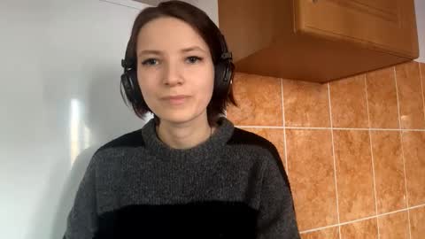 Snapshot of samdenafo chatting on October 23, 2025, 8:24 am Lana online show from October 23, 2025, 8:24 am