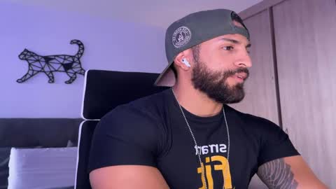 Snapshot of samdornan chatting on September 19, 2025, 10:21 pm Sam Dornan online show from September 19, 2025, 10:21 pm