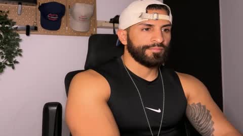 Snapshot of samdornan chatting on February 23, 2026, 1:03 am Sam Dornan online show from February 23, 2026, 1:03 am