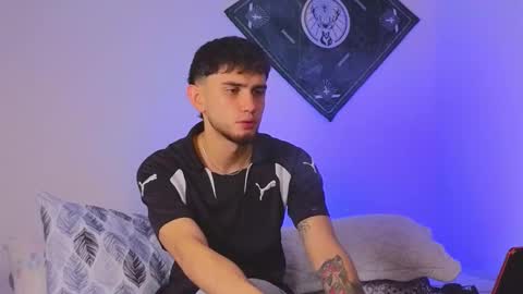 samevansx online show from October 25, 2025, 2:46 pm