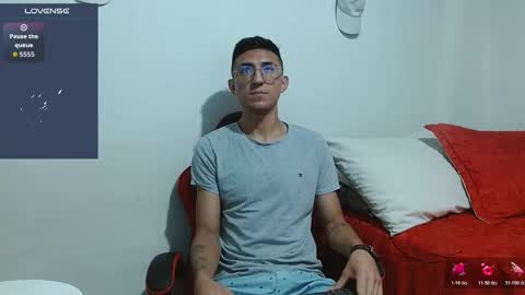 Snapshot of samfox_ chatting on March 17, 2026, 11:13 am SAM online show from March 17, 2026, 11:13 am