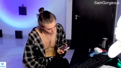 Snapshot of samgorgeous chatting on February 25, 2025, 10:50 pm Fansly - Top4fans online show from February 25, 2025, 10:50 pm