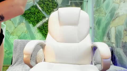 Snapshot of samii_live chatting on March 7, 2025, 10:43 pm Samii online show from March 7, 2025, 10:43 pm