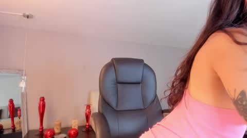 Snapshot of samii_live chatting on September 18, 2025, 2:35 am Samii online show from September 18, 2025, 2:35 am