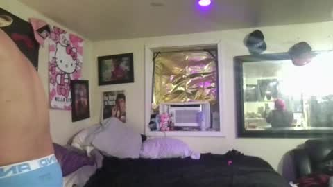 samiikayy online show from October 28, 2025, 7:56 am