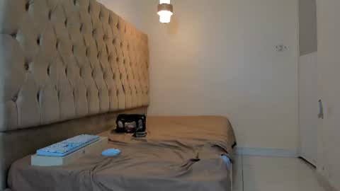 samir_19x online show from June 25, 2026, 5:45 am