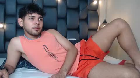 Snapshot of samir_bear chatting on February 3, 2025, 12:03 pm Samir online show from February 3, 2025, 12:03 pm