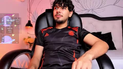 Snapshot of samir_bear chatting on September 17, 2025, 12:29 pm Samir online show from September 17, 2025, 12:29 pm