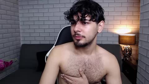 Snapshot of samir_bear chatting on September 19, 2025, 12:50 pm Samir online show from September 19, 2025, 12:50 pm