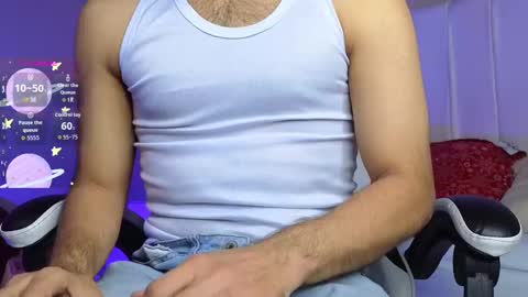 Snapshot of samir_bear chatting on October 8, 2025, 12:58 pm Samir online show from October 8, 2025, 12:58 pm