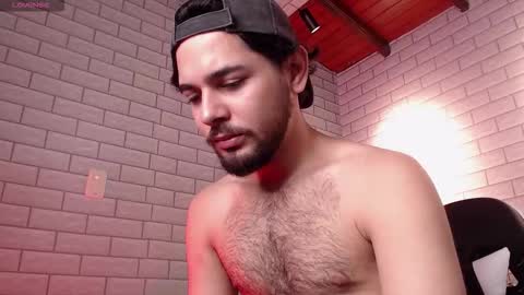 Snapshot of samir_bear chatting on October 21, 2025, 12:39 pm Samir online show from October 21, 2025, 12:39 pm