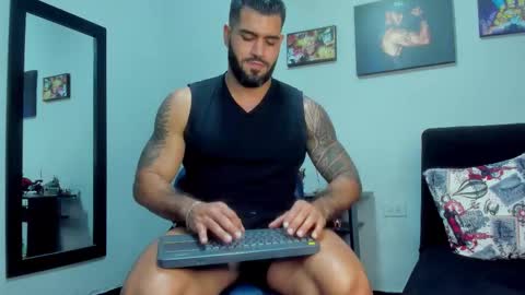 samir_hazard online show from November 13, 2025, 8:19 pm