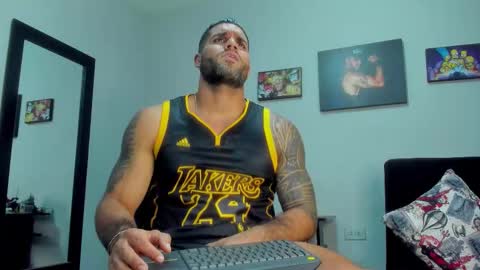 samir_hazard online show from November 19, 2025, 9:26 pm