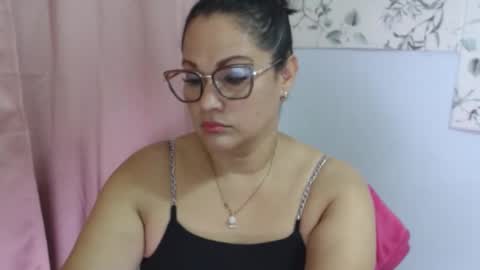 Snapshot of samira_lennox chatting on May 13, 2026, 8:16 pm SAMIRA online show from May 13, 2026, 8:16 pm