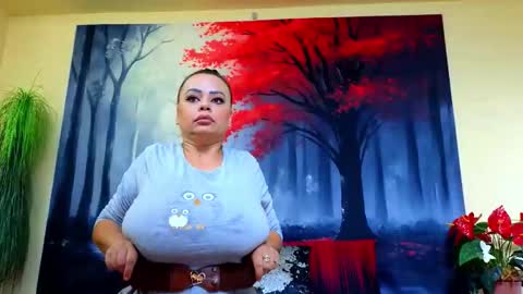     online show from October 1, 2025, 6:47 pm