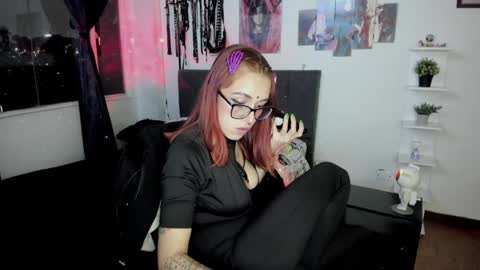 Snapshot of samismith77 chatting on December 5, 2024, 12:30 am SARA online show from December 5, 2024, 12:30 am