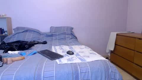 Snapshot of samlove502 chatting on December 30, 2024, 9:19 pm samlove online show from December 30, 2024, 9:19 pm