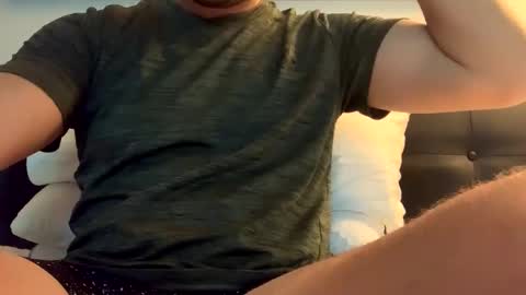 Snapshot of samm673 chatting on January 17, 2025, 2:18 am samm673 online show from January 17, 2025, 2:18 am