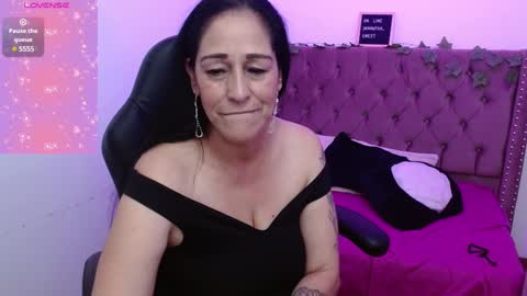 Samantha online show from December 6, 2024, 12:23 am