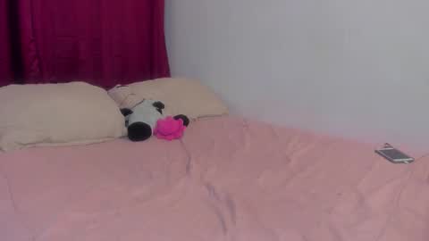 Snapshot of sammy_and_mike_ls chatting on November 12, 2025, 11:10 am Sophie y Mark online show from November 12, 2025, 11:10 am