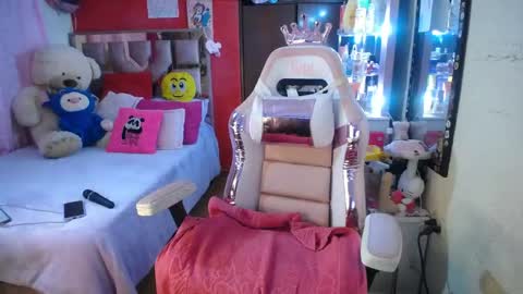 Snapshot of sammy_fox444 chatting on May 25, 2026, 7:09 pm samantha online show from May 25, 2026, 7:09 pm