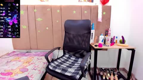 Snapshot of sammy_mature_ chatting on December 17, 2024, 7:50 am Sammy online show from December 17, 2024, 7:50 am