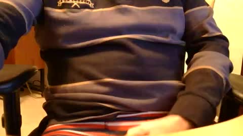 Sam online show from November 3, 2025, 10:32 pm