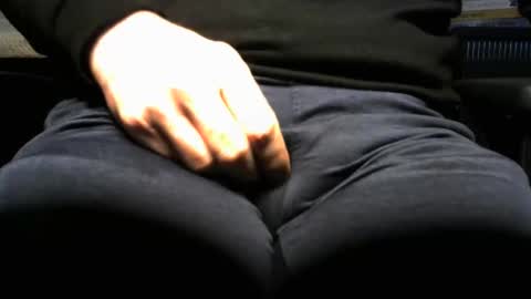 samsoncando1 online show from November 4, 2025, 6:23 am