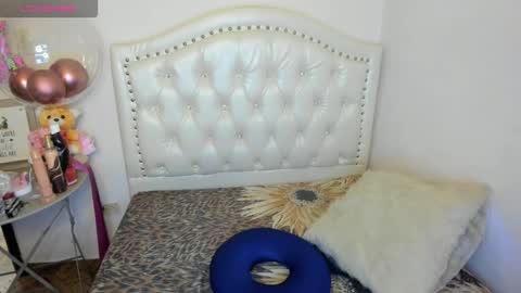 Snapshot of samstar_19 chatting on March 4, 2026, 7:14 am Sam online show from March 4, 2026, 7:14 am