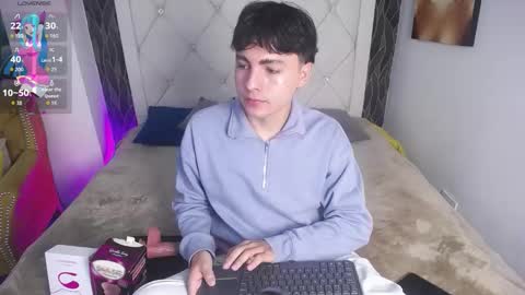 Snapshot of samu_foxxx chatting on October 24, 2025, 8:27 pm SAMU online show from October 24, 2025, 8:27 pm