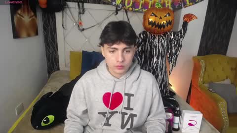 Snapshot of samu_foxxx chatting on October 30, 2025, 8:09 pm SAMU online show from October 30, 2025, 8:09 pm