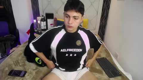 Snapshot of samu_foxxx chatting on January 13, 2026, 8:58 pm SAMU online show from January 13, 2026, 8:58 pm
