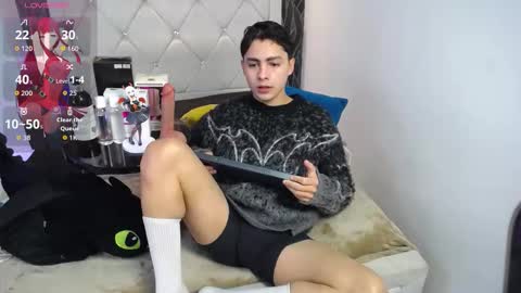 Snapshot of samu_foxxx chatting on February 16, 2026, 8:38 pm SAMU online show from February 16, 2026, 8:38 pm
