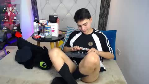 Snapshot of samu_foxxx chatting on March 3, 2026, 8:37 pm SAMU online show from March 3, 2026, 8:37 pm