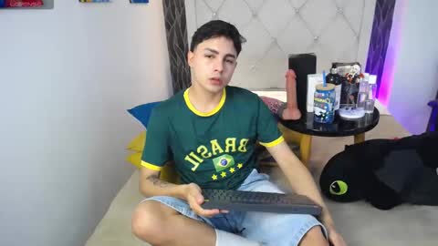 Snapshot of samu_foxxx chatting on March 24, 2026, 8:25 pm SAMU online show from March 24, 2026, 8:25 pm