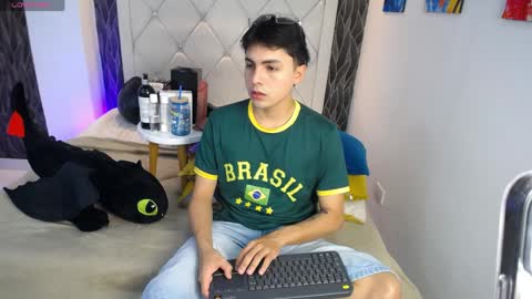 Snapshot of samu_foxxx chatting on April 6, 2026, 8:21 pm SAMU online show from April 6, 2026, 8:21 pm