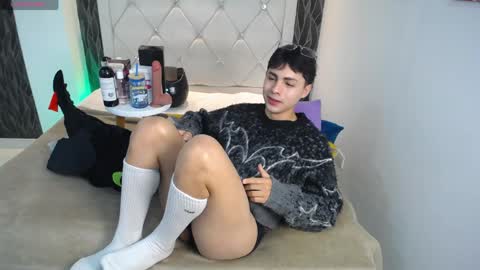 Snapshot of samu_foxxx chatting on April 7, 2026, 8:31 pm SAMU online show from April 7, 2026, 8:31 pm