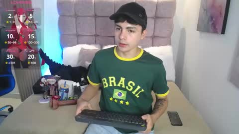Snapshot of samu_foxxx chatting on May 18, 2026, 8:03 pm SAMU online show from May 18, 2026, 8:03 pm